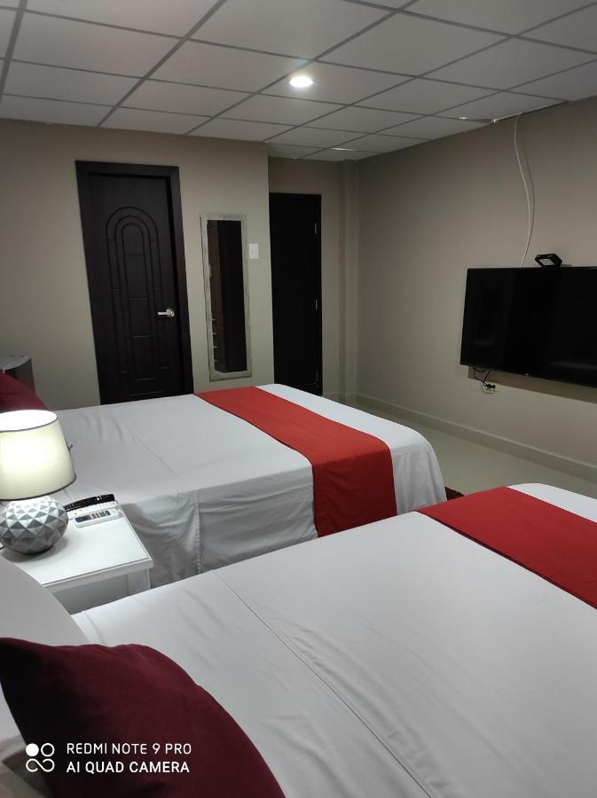 Royalinn Guayaquil Bagian luar foto