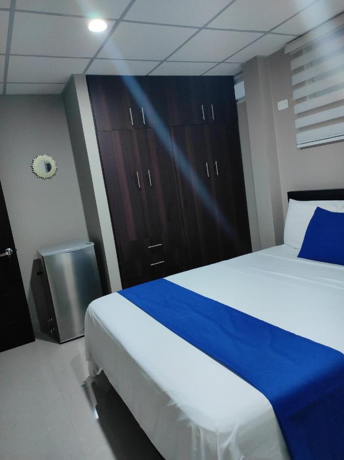 Royalinn Guayaquil Bagian luar foto