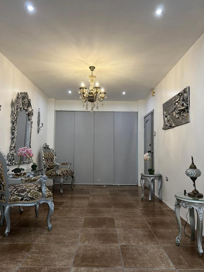 Royalinn Guayaquil Bagian luar foto